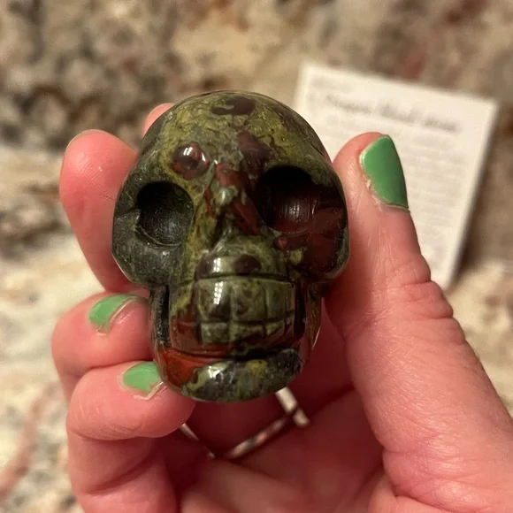 Artistone Gem Dragon Blood Stone Skull Crystal - Picture 2 of 7